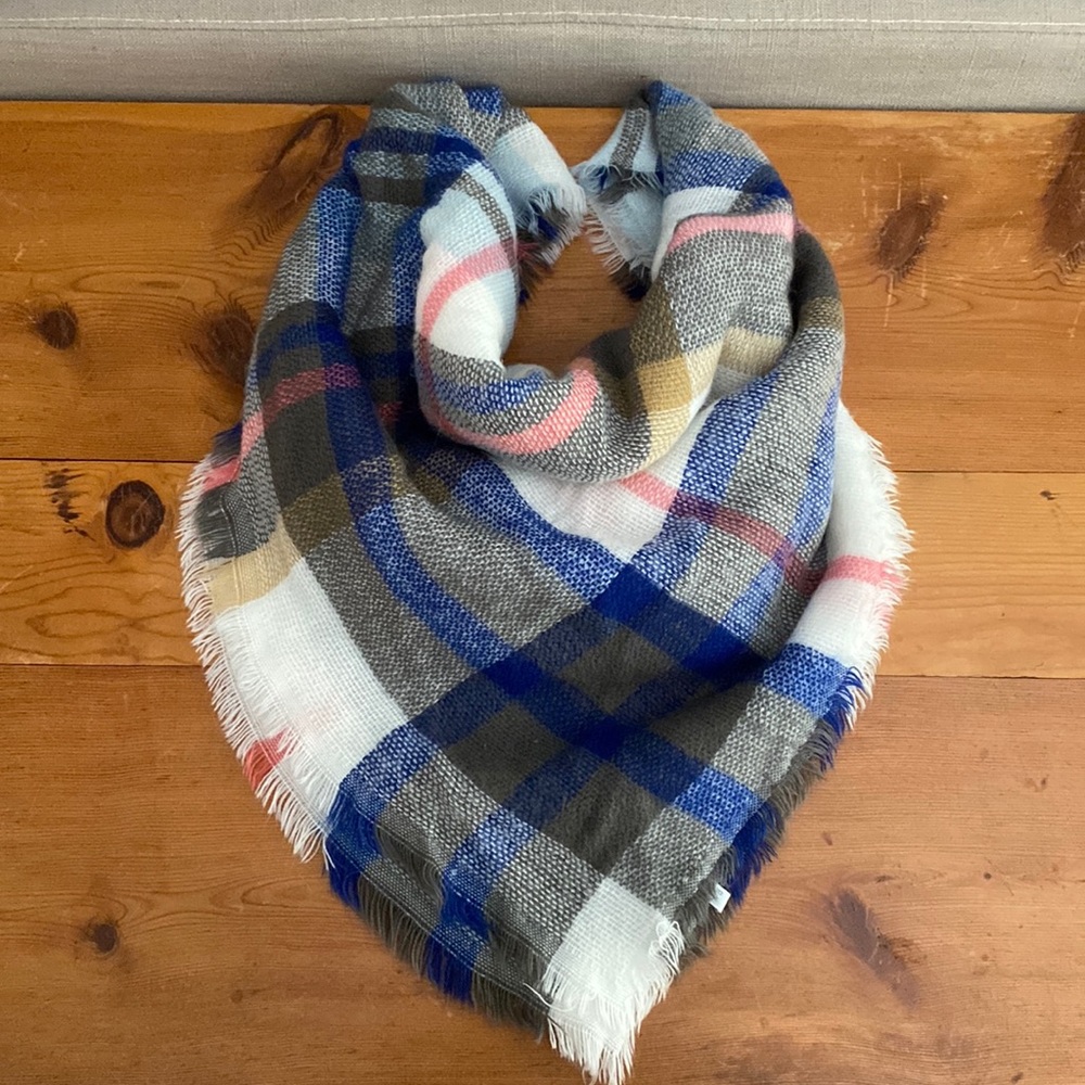 Beautiful Blanket Scarf!